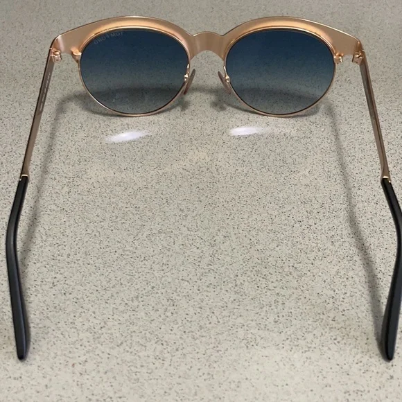 Tom Ford Angela sunglasses gradient color 53/18 - www 